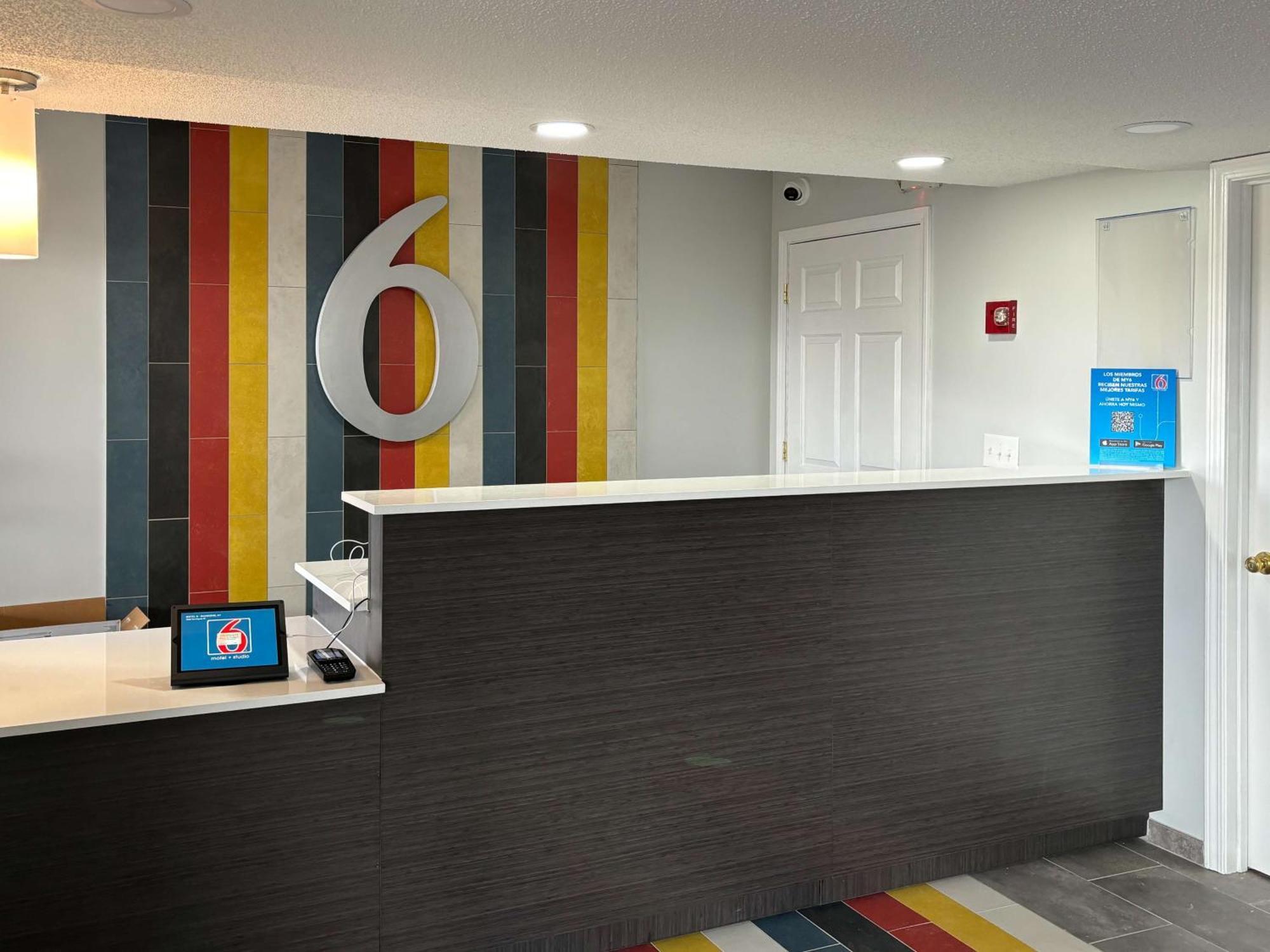 Motel 6 Richmond, Ky Eku Campus Area エクステリア 写真
