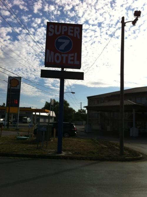 Motel 6 Richmond, Ky Eku Campus Area エクステリア 写真